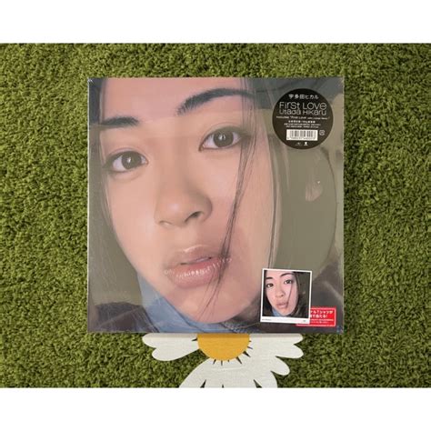 แผ่นเสียง Utada Hikaru Album First Love พร้อมสติ๊กเกอร์ ครบชุดของใหม่ใน