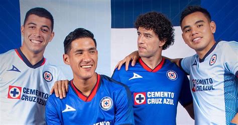 Cruz Azul Present La Playera De Local Y Visitante Para La Temporada