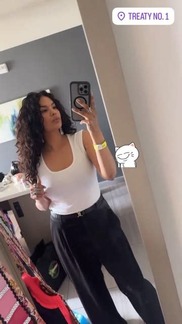 Ellyn Jade Ellynjade • Instagram Photos And Videos