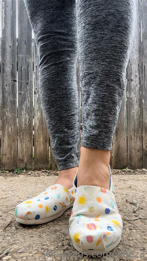 Vibez Vibez Nude OnlyFans Leaks Fappening FappeningBook