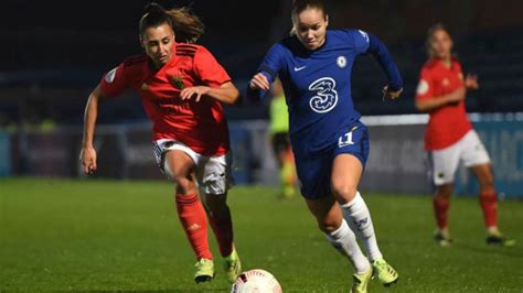 Sport Lisboa E Benfica X Chelsea Football Club - Feminino