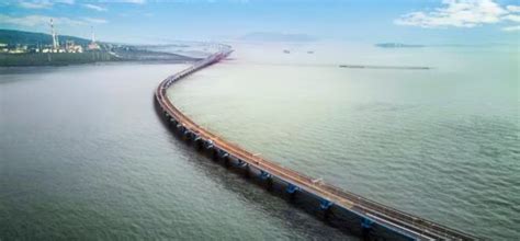 Govt Spends Rs 820 Crore/Km Building India's Longest Bridge: 10 ...