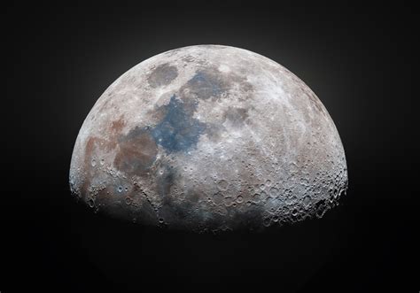 McCarthy Captured Amazing Moon Image Created By Combining 280 000 Images