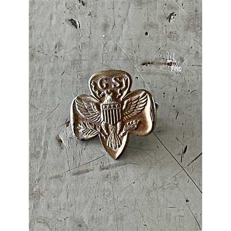 Vintage Girl Scout Membership Pin Gold Tone - Etsy