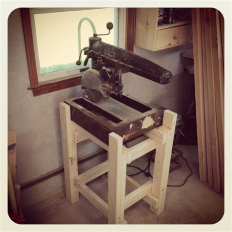 Cherry Blossom Enterprises Woodworking Blog: Radial arm saw stand finished