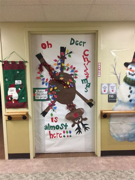 Oh Deer 🦌 Door Craft Christmas Door Decorating Contest Door