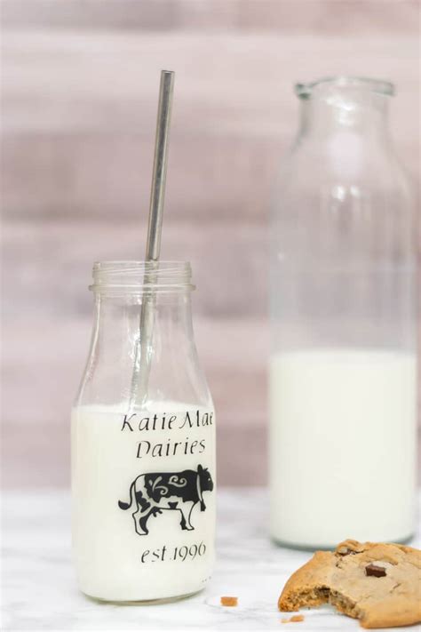 Personalized DIY Glass Milk Bottles · Nourish and Nestle