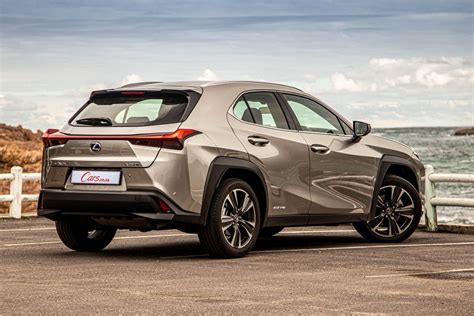 Lexus Ux 250h Ex 2020 Review