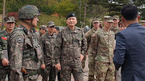 김승겸 합참의장 사드기지 공개 방문‥한미동맹 원동력