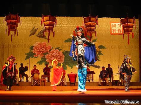 Sichuan Opera & Folk Arts Performance / 变脸 @ Singapore Travel ...