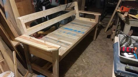 Beautiful Pallet Bench 1001 Pallets