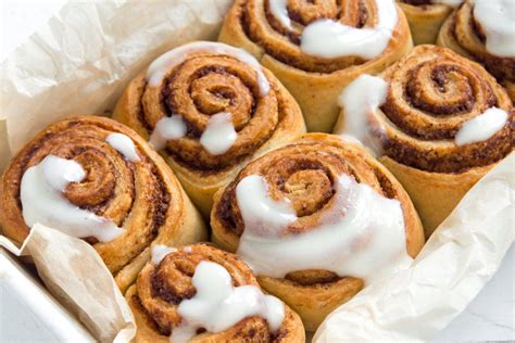 How To Make Cinnabon Cinnamon Rolls On Your Own Readers Digest