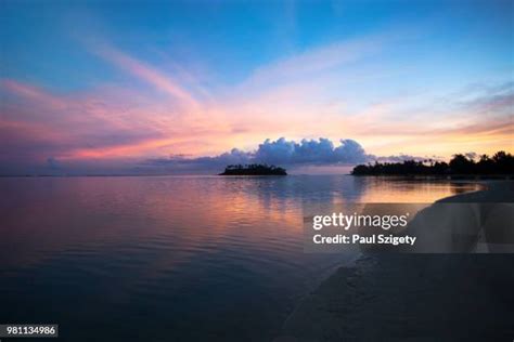 Muri Beach Photos and Premium High Res Pictures - Getty Images