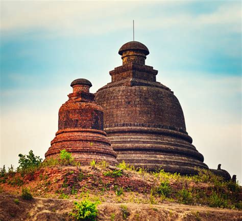 Rakhine Culture Stock Photos, Pictures & Royalty-Free Images - iStock