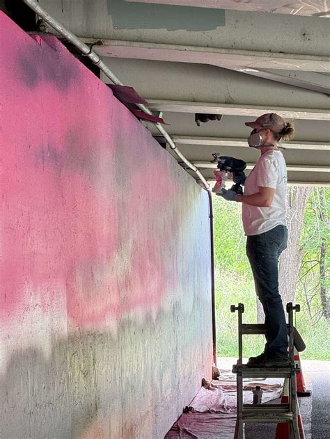 Mural pays tribute to late American author along Durango’s Animas River