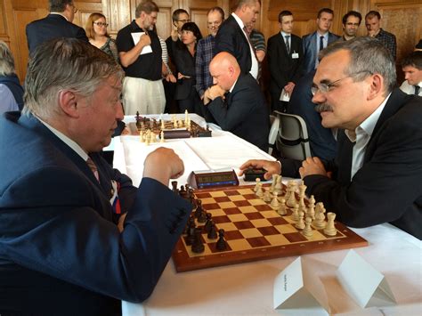 Swiss-Russian chess game prompts criticism - SWI swissinfo.ch