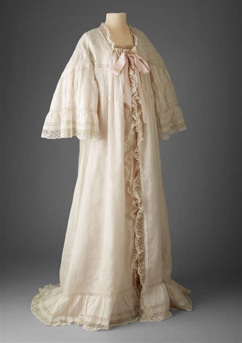 Marjorie Merriweather Post S Dressing Gown Gowns Dresses