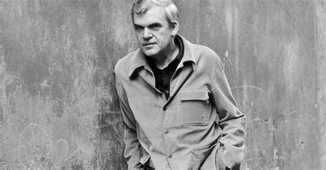 Frases De Milan Kundera Reflexiones Profundas Sobre El Amor Y La