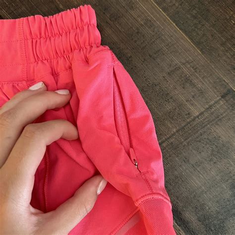 Lululemon Hotty Hot Low Rise Lipgloss Size 4 2 5 In Depop