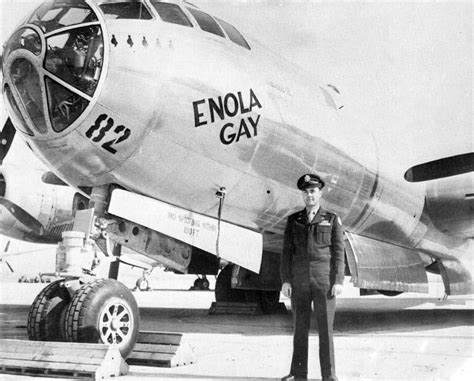 Cultura Aeronáutica Enola Gay O Avião Que Lançou A Bomba Atômica Em