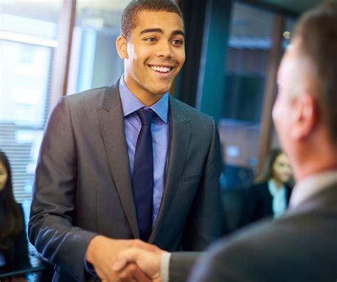 7 Tips To Help You Get Hired Fast