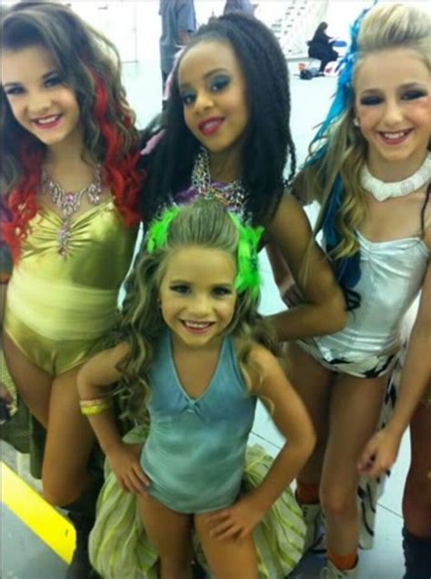 Brooke Hyland Nia Frazier Chloe Lukasiak Mackenzie Ziegler Dance Moms Girls Dance Moms