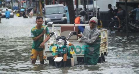 FOTO Banjir Melanda Kota Gorontalo Gopos Id