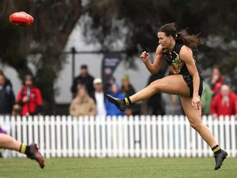 Afl In Discussions To Move Aflw Dreamtime Game To D National Indigenous Times