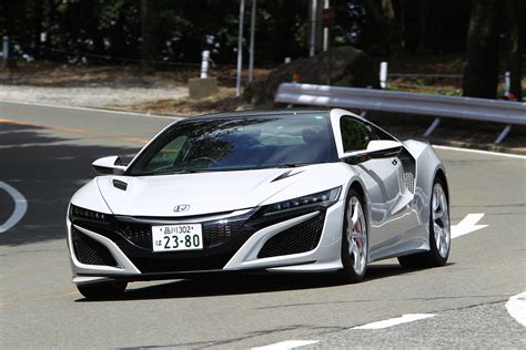 ホンダ・nsx（2代目）の走行写真 〜 画像6 ガチのカーボンブレーキはじつは市販車向きじゃない！ 航空機やf1で使われるブレーキシステムは何がスゴイのか？ 自動車情報・ニュース