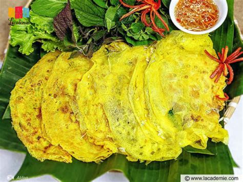 Delicious Savory Crepes (Bánh Xèo) Recipe from Vietnam for 2024