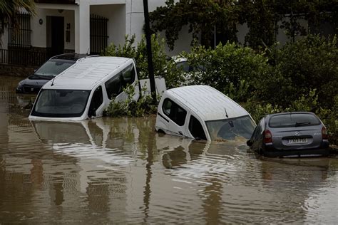 El Rey sigue con mucha preocupación las devastadoras consecuencias de