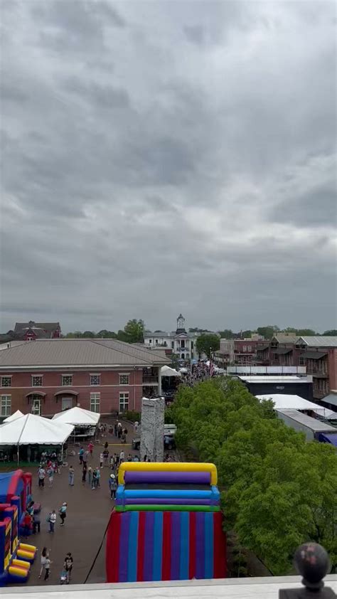 Double Decker Arts Festival On Twitter Cloudy But No Sprinkles For