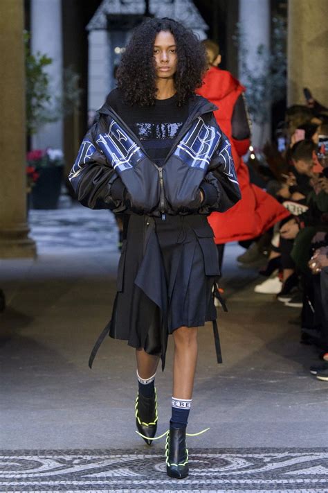 Iceberg Iceberg, Runway Pictures, Fall 2018, Punk, Street Style, Autumn ...