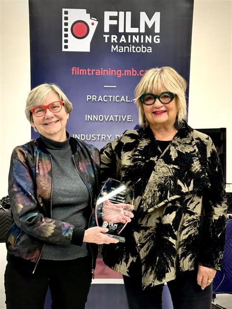 Lesley Oswald Awarded FTMs Carole Vivier Distinguished Builder Award