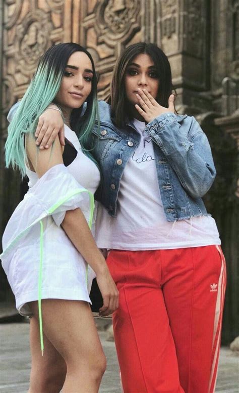 Fondos Bellos Para El Celu Cute Lesbian Couples Womens Fashion Edgy