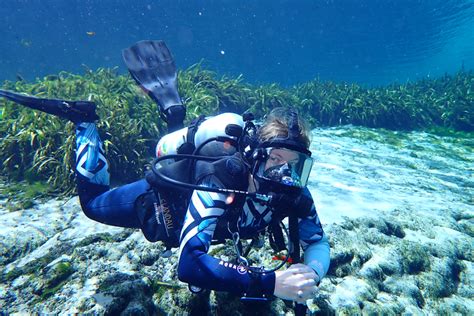 Learning to Dive with a Full Face Mask | Scuba Diving