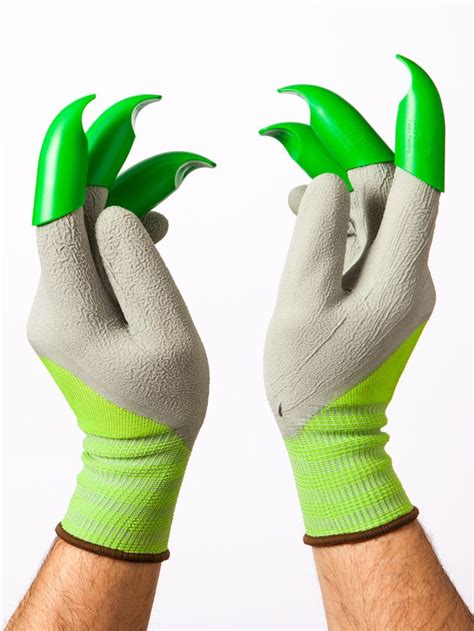 Available With Claws Attached To Both Hands Gloves Gardening Gloves