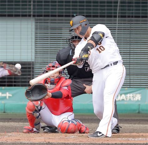 【巨人】中田翔、今季初実戦で中前安打 スポーツ報知