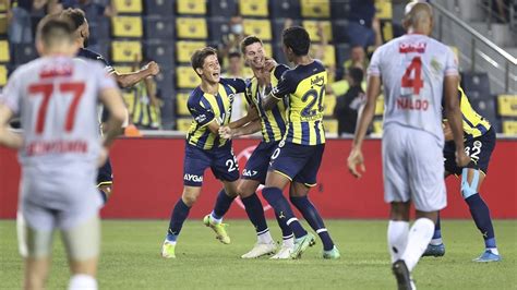 Fenerbah E Evinde Antalyaspor U Golle Ge Ti