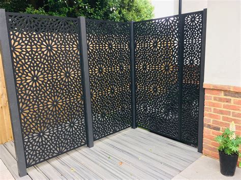 Moucharabiya Large Screen Screen With Envy Garden Privacy Screen