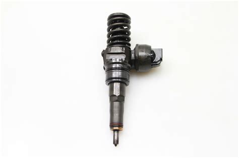 Used Skoda Octavia Fuel injector 038130073AG