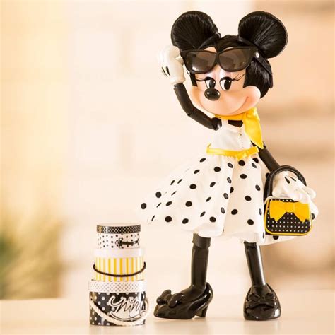 Pin By AmazeVista Doll Expert Ide On DisneyStore Limited Edition