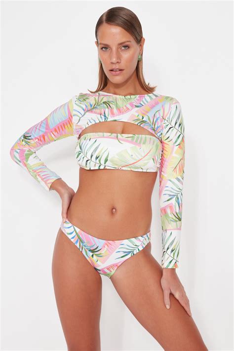 Trendyol Collection Floral Patterned Bikini Bottom Tbess Ba Trendyol