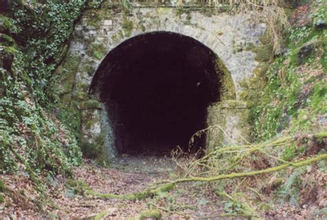 Maenclochog Tunnel Pembrokeshire © Ralph Rawlinson Cc By Sa20