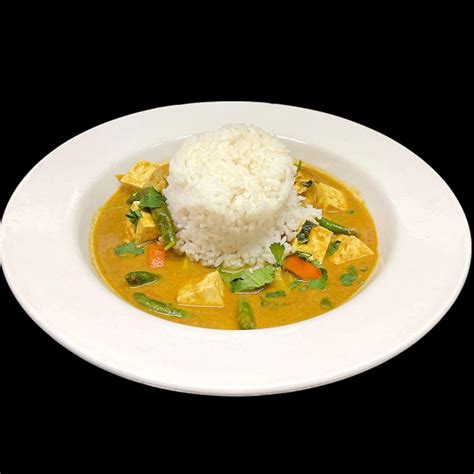 Thai Vegetable Curry | Quatro Asian Bistro