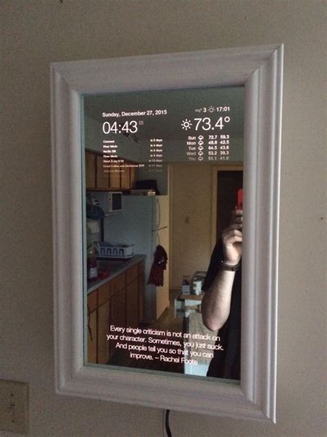 Magic Mirror Made Using Rasberry Pi Via Rgeek Geek Ts Smart Mirror Diy Tech Home Tech