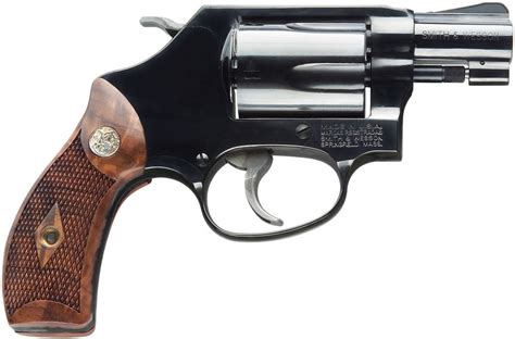 Smith Wesson Model 36 Classic 38 Special J Frame With Wood Grips