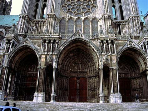 Explore Chartres Cathedral A Gothic Masterpiece French Moments