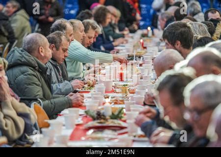 Sopot Polen Dezember Erzbischof Tadeusz Wojda Spricht Mit