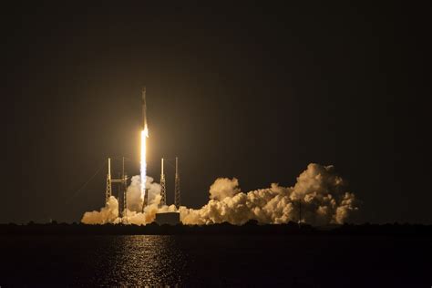 SpaceX Hits New Heights With 100th Rocket Launch This Year How OneWeb